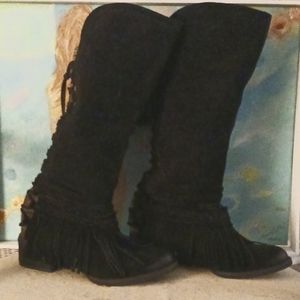 Naughty Monkey suede boot